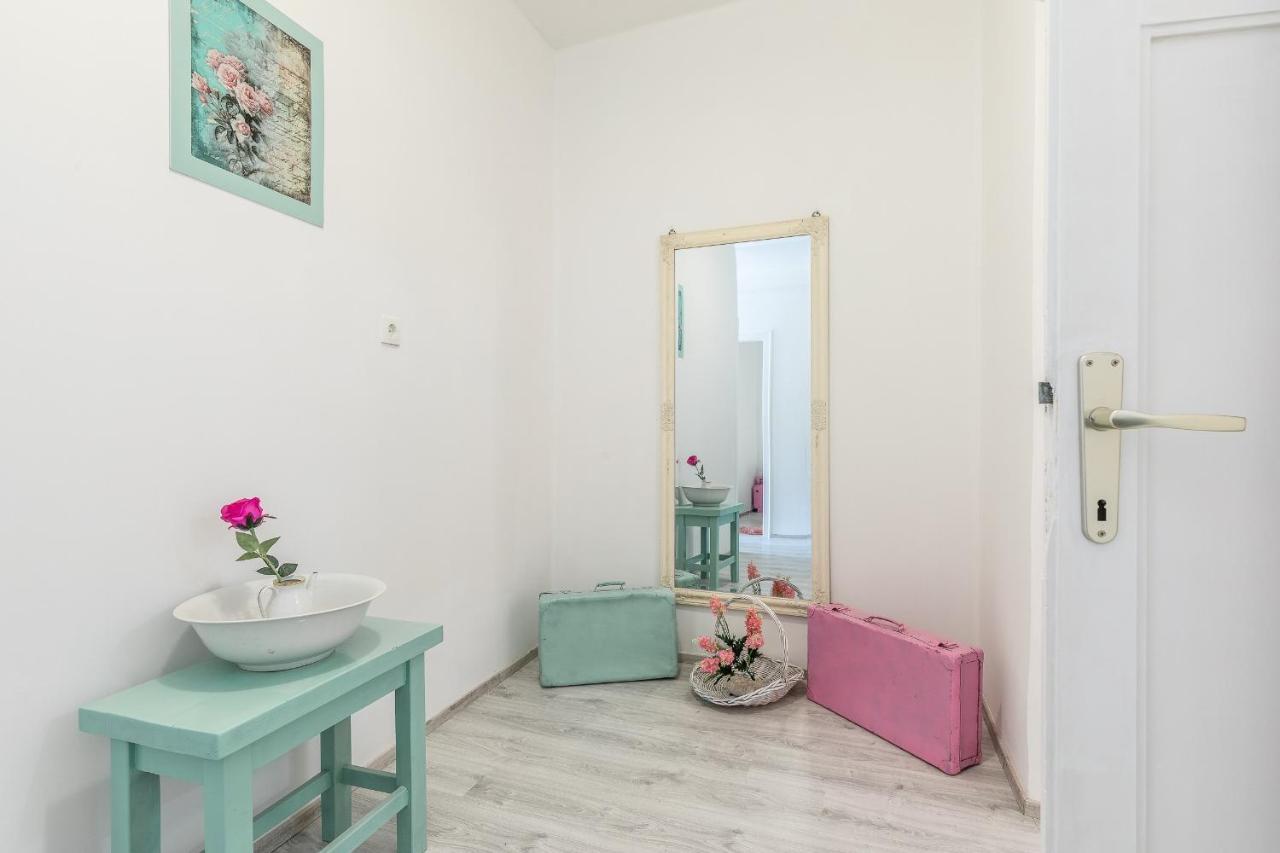 Town Mansion By Monocle Apartment Mykonos Town Exterior photo